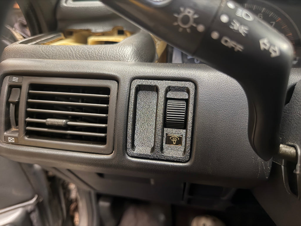 e39a Galant MODIFIED Dimmer/Foglight Housing (Foglight Switch Delete)